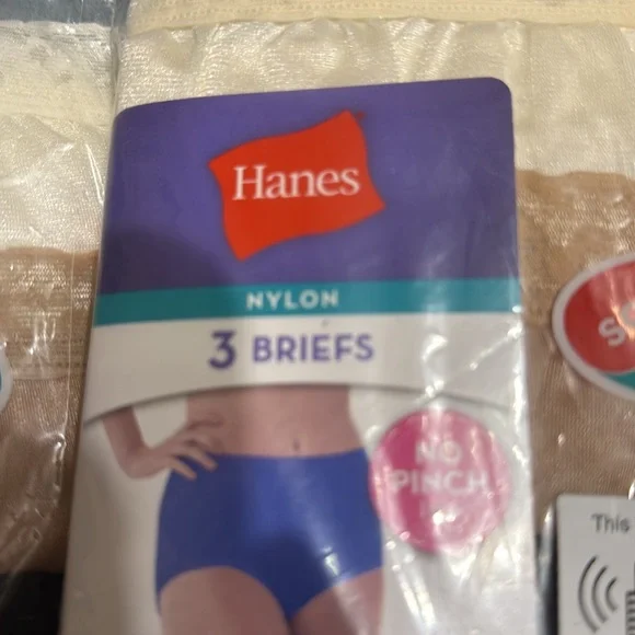 Hanes Nylon briefs - Picture 3 of 4